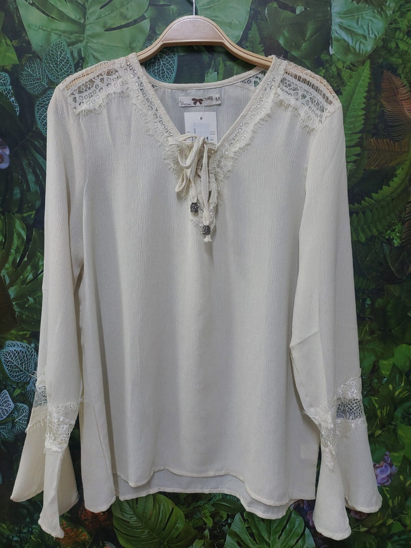 Blusa com Renda